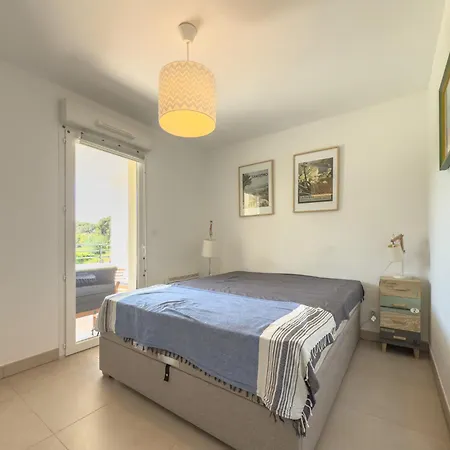 Chic Les Maures 아파트 *